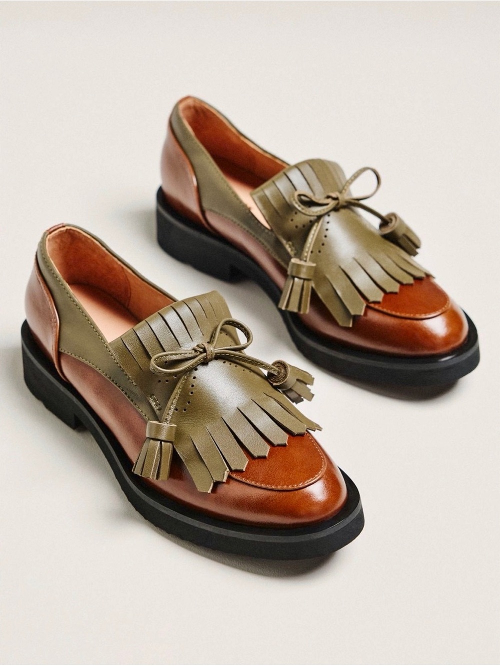 All Black Anthropologie Kitty Two-Tone Olive & Cognac Tassel Loafers 7 NEW